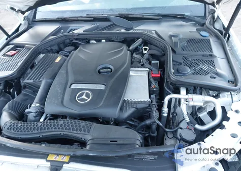 2015 Mercedes-Benz C 300 4Matic/Luxury 4Matic/Sport 4Matic from USA, damaged, VIN 55SWF4KB3FU008360